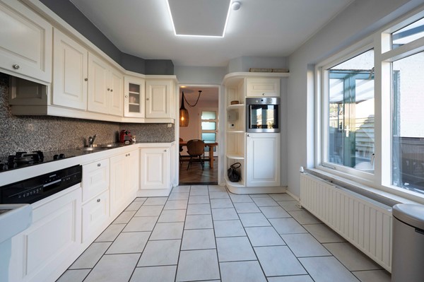 Medium property photo - Wilhelminastraat 12, 4744 BH Bosschenhoofd